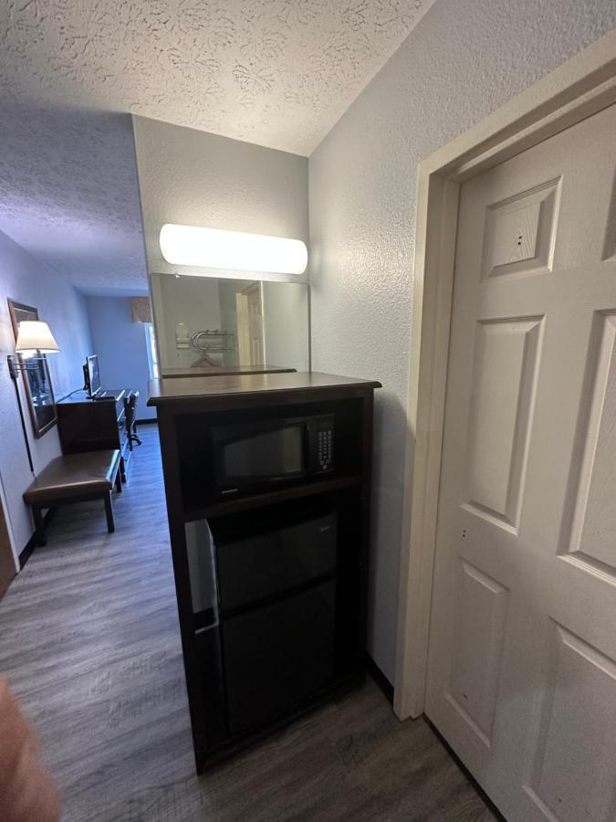 I65 Studio Suites スコッツバーグ エクステリア 写真