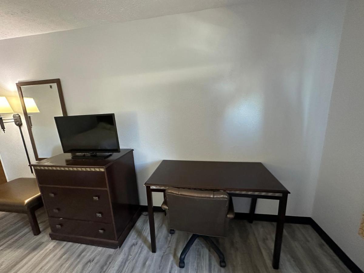 I65 Studio Suites スコッツバーグ エクステリア 写真