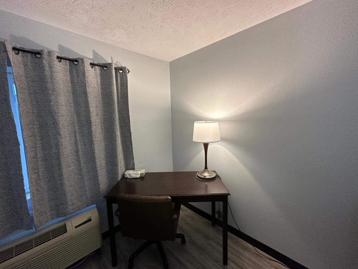 I65 Studio Suites スコッツバーグ エクステリア 写真
