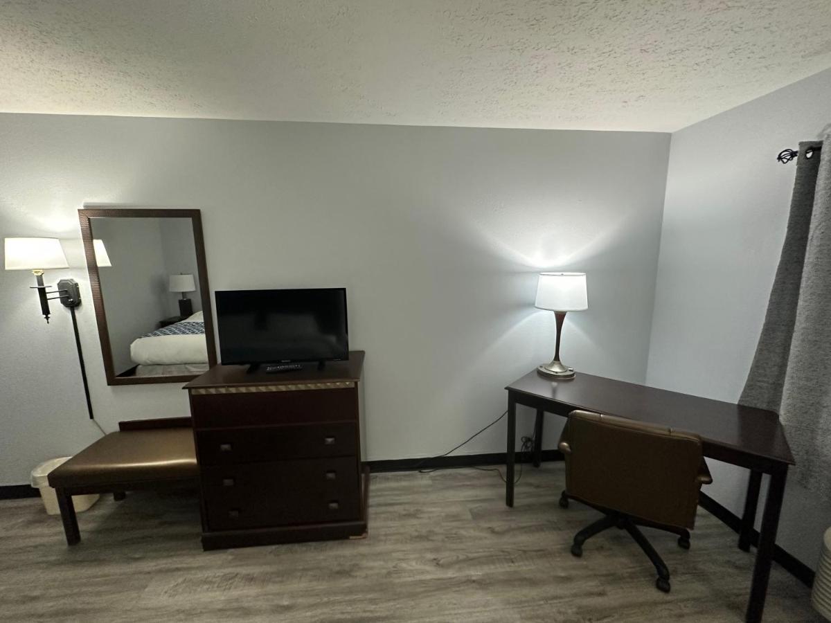 I65 Studio Suites スコッツバーグ エクステリア 写真
